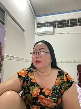 Snapshot of NDith chatting on September 24, 9:14 pm NDith online show from September 24, 9:14 pm