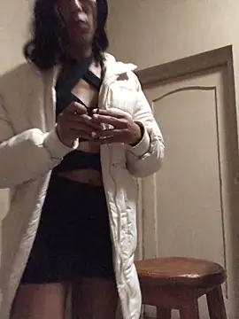 Kylie Hairy Bbc online show from April 19, 11:07 pm