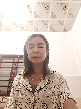 Sexy-ladyboobs20 online show from October 22, 10:53 am