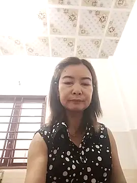 Sexy-ladyboobs20 online show from October 10, 1:43 am