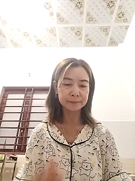 Sexy-ladyboobs20 online show from October 4, 8:20 am