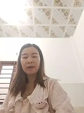 Sexy-ladyboobs20 online show from July 11, 1:49 am