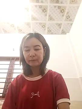 Sexy-ladyboobs20 online show from September 11, 1:17 am