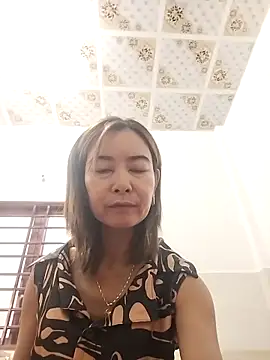 Sexy-ladyboobs20 online show from October 11, 1:43 am