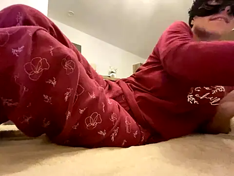 Marilou1983 online show from September 19, 8:52 pm