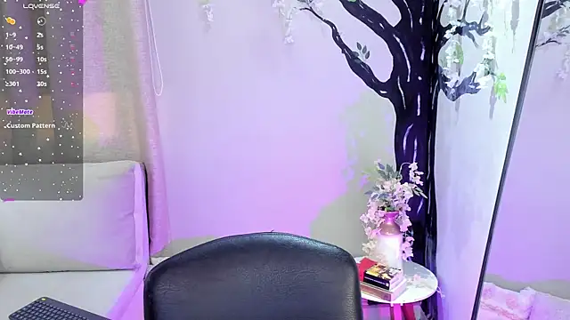 Snapshot of StefyGil_ chatting on September 23, 12:25 pm StefyGil online show from September 23, 12:25 pm