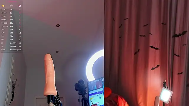 Snapshot of Eva_Bailey_ chatting on October 29, 10:12 pm Eva Bailey online show from October 29, 10:12 pm