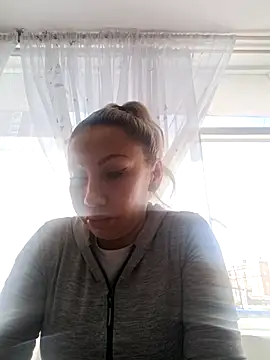 Snapshot of coral_smitth chatting on September 25, 7:45 pm coral smitth online show from September 25, 7:45 pm