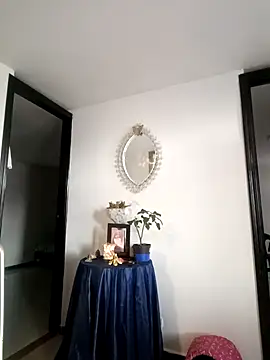 Snapshot of coral_smitth chatting on September 17, 5:55 pm coral smitth online show from September 17, 5:55 pm