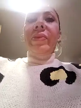 Snapshot of coral_smitth chatting on October 14, 7:38 pm coral smitth online show from October 14, 7:38 pm