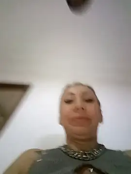 Snapshot of coral_smitth chatting on October 26, 7:42 pm coral smitth online show from October 26, 7:42 pm