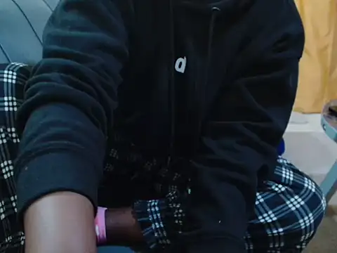 leslysexygirl online show from October 4, 5:57 am