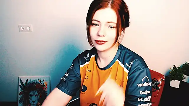 Sun Alexia online show from October 31, 2:32 pm