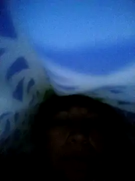 Snapshot of Kazsandraa chatting on October 22, 7:02 am Kazsandraa online show from October 22, 7:02 am