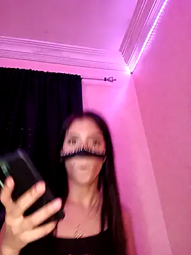 Snapshot of ---sophia--- chatting on October 22, 9:03 am ---sophia--- online show from October 22, 9:03 am