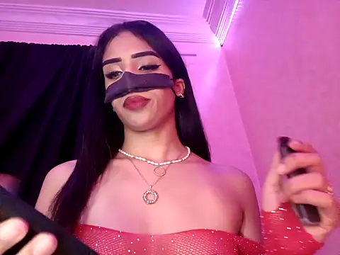 Snapshot of ---sophia--- chatting on October 4, 9:37 am ---sophia--- online show from October 4, 9:37 am