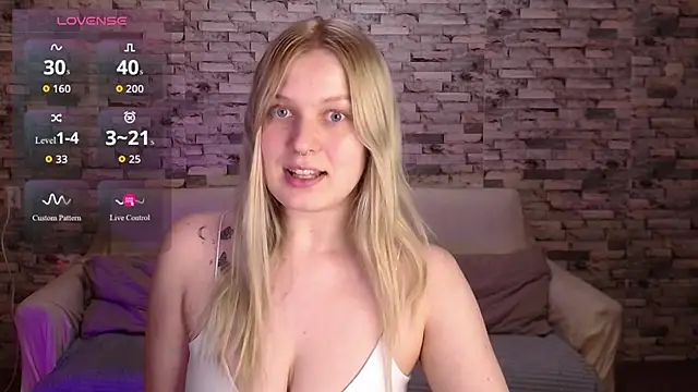 amiliduchess online show from March 21, 5:07 pm