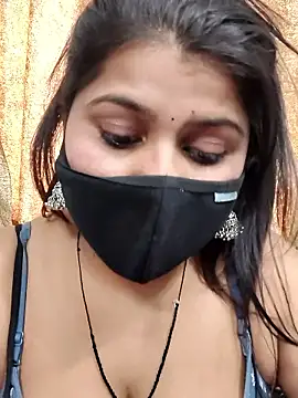 Hotty-simran online show from February 6, 7:01 am