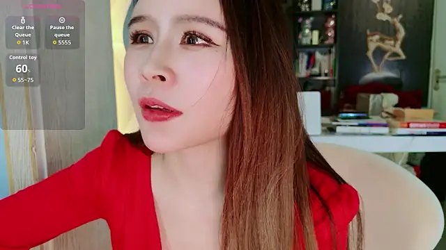 HU131452 online show from April 24, 7:16 pm