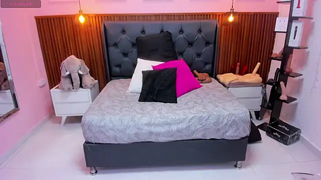 MEYLAGIA online show from November 14, 3:17 am