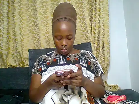Snapshot of Miss_Amani chatting on September 13, 10:07 pm Miss Amani online show from September 13, 10:07 pm