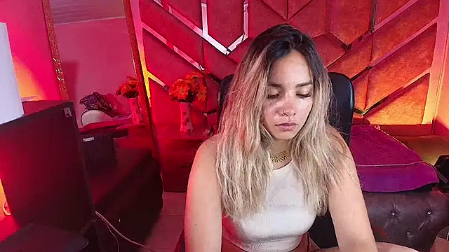 Olivia Fox69 online show from December 3, 2:25 am