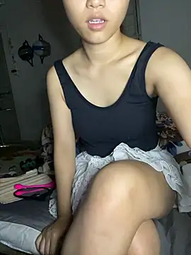 Snapshot of ali_za88 chatting on October 18, 9:45 am ali za88 online show from October 18, 9:45 am