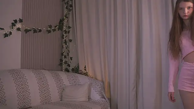 CindyGarrison online show from October 26, 1:12 am