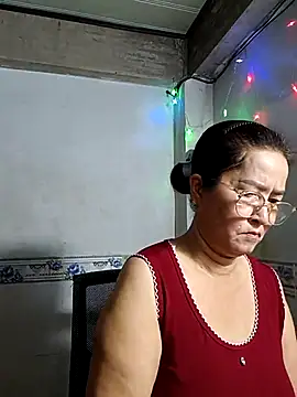 phnz online show from November 25, 9:15 pm