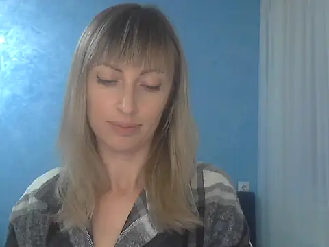 EffectMaya online show from September 25, 7:01 pm