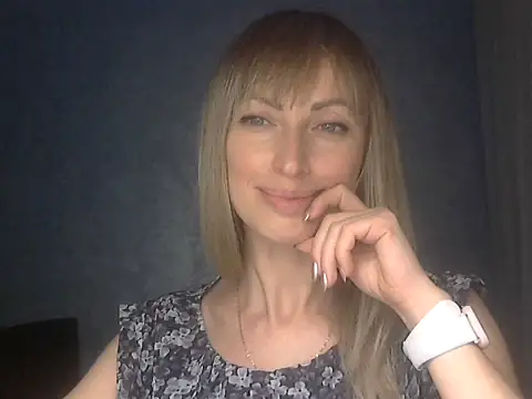 EffectMaya online show from December 1, 6:21 pm