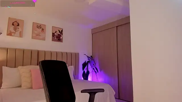 Victoria romanox online show from September 10, 10:32 pm