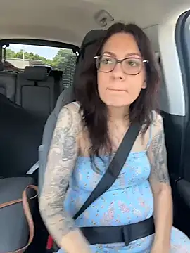BeautifulMesss online show from July 4, 4:36 pm
