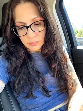 BeautifulMesss online show from September 19, 5:34 pm