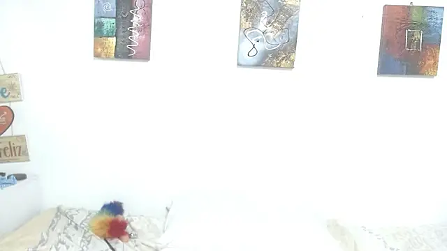 Madeline Woods online show from October 15, 3:14 pm