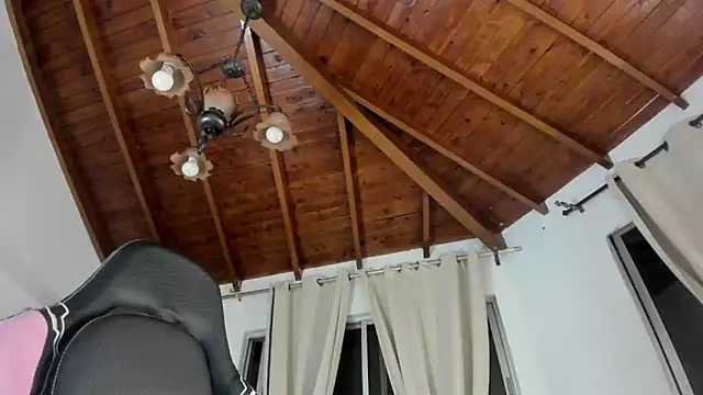 Snapshot of IsaFontanna chatting on September 19, 12:53 am IsaFontanna online show from September 19, 12:53 am