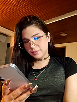 Snapshot of Yuri_Stars chatting on September 29, 5:34 am Yuri Stars online show from September 29, 5:34 am