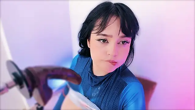 Snapshot of ValeryySoto_ chatting on October 12, 3:42 am ValeryySoto online show from October 12, 3:42 am