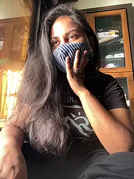 Haanikaur saavi online show from November 18, 7:42 am