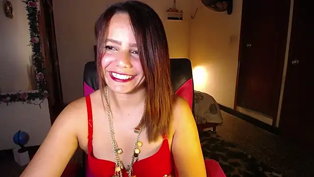 Snapshot of danielle_rose_1 chatting on October 27, 6:57 pm danielle rose 1 online show from October 27, 6:57 pm