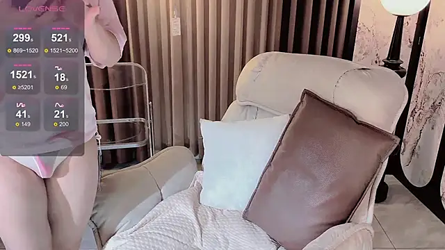 Yaikun0-0 online show from October 25, 5:59 am