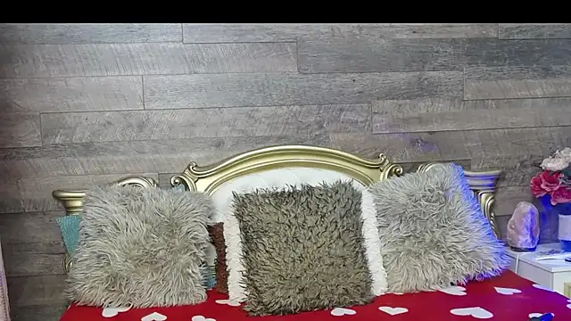 Snapshot of AlissaBlair chatting on September 22, 3:27 am AlissaBlair online show from September 22, 3:27 am