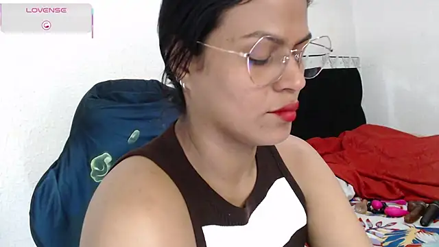 SweetAlmaa online show from November 8, 11:48 am