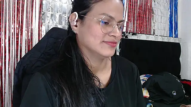 Snapshot of SweetAlmaa chatting on September 23, 1:31 pm SweetAlmaa online show from September 23, 1:31 pm