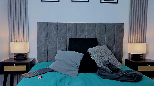 Snapshot of Ema_Stone65 chatting on October 20, 10:24 pm Ema Stone65 online show from October 20, 10:24 pm