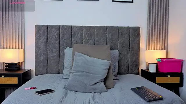 Snapshot of Ema_Stone65 chatting on November 1, 10:14 pm Ema Stone65 online show from November 1, 10:14 pm