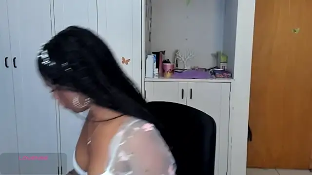 Marce 22 online show from September 28, 1:45 am