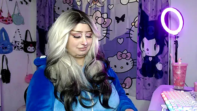 lussyevans24 online show from November 13, 7:07 am