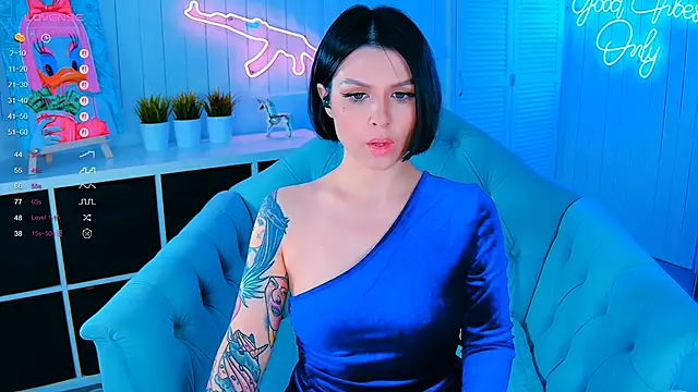 My toys pink online show from November 16, 8:53 pm