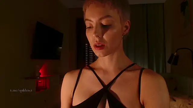 spiklencii online show from October 15, 6:21 pm